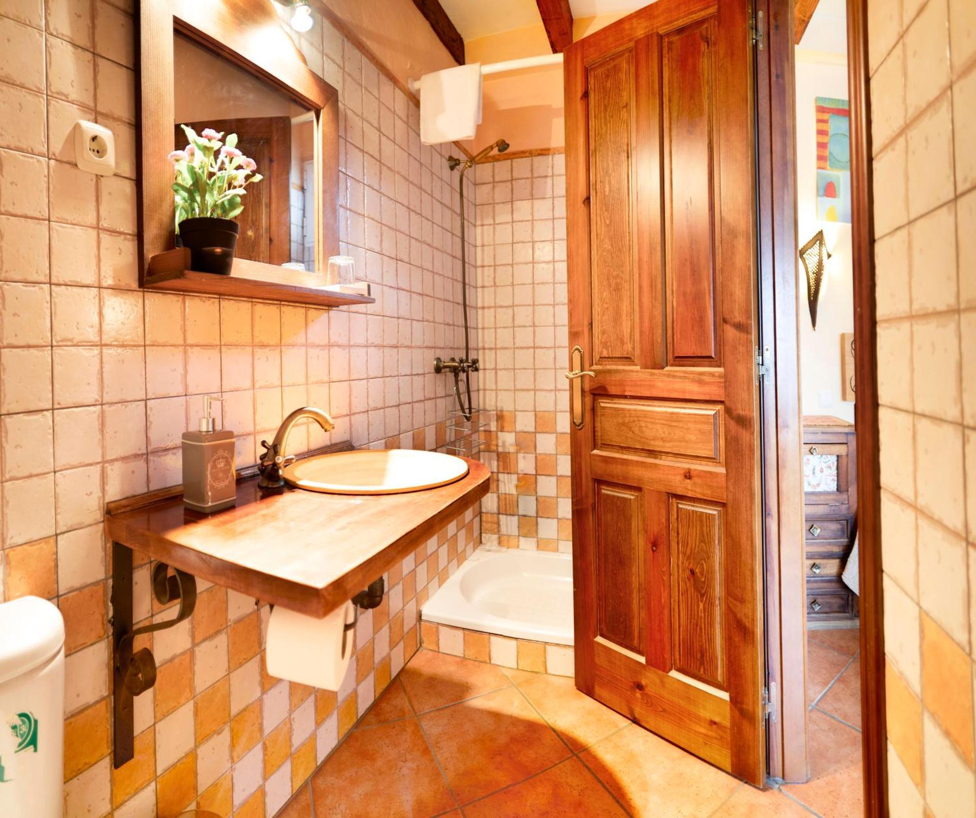 Casa Rural Fuente Del Arca Montejo Монтехо де ла Сиера Екстериор снимка