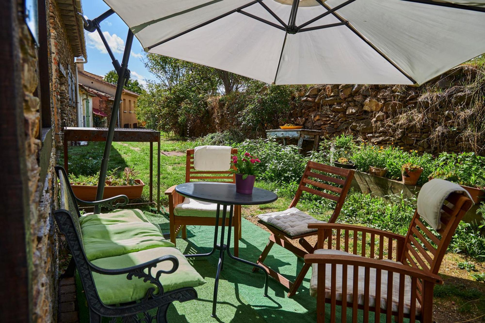 Casa Rural Fuente Del Arca Montejo Монтехо де ла Сиера Екстериор снимка